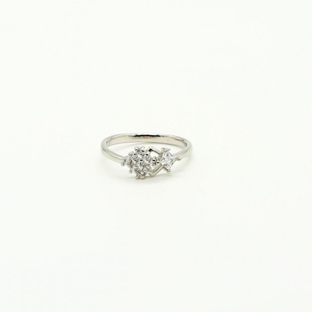 Grace Studded Ring