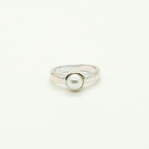 Pearl Ring