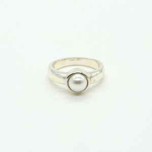 Pearl Ring